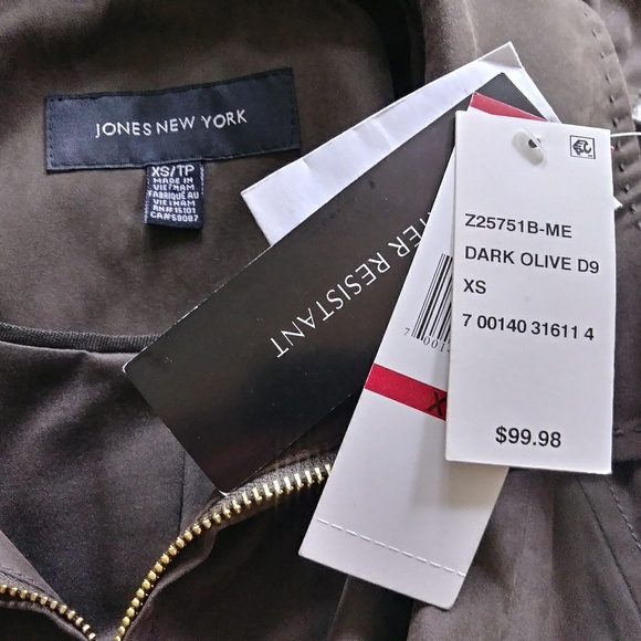 SALE! NWT Jones New York Hooded Rain Jacket - Picture 7 of 7